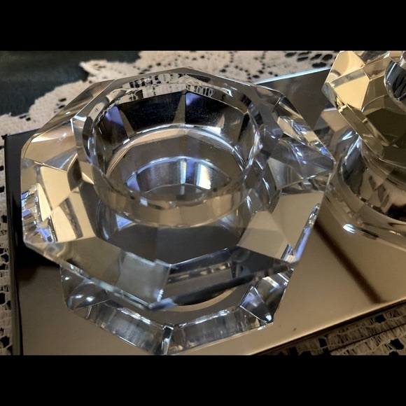 Widdop Co. UK Exclusive Hestia Mirrored Stainless Tea light Candle Holder - Picture 4 of 15